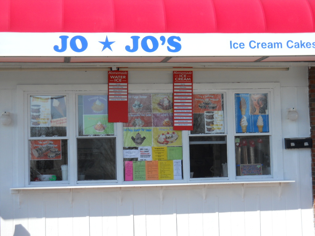 Jojo`s Icecream and Water Ice